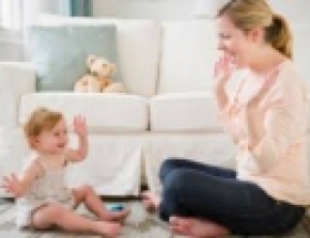 CÂU CHUYỆN VỀ MẸ VÀ CÔ GIÁO.