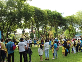 CÙNG NHAU GIÚP TRẺ PHÁT TRIỂN.